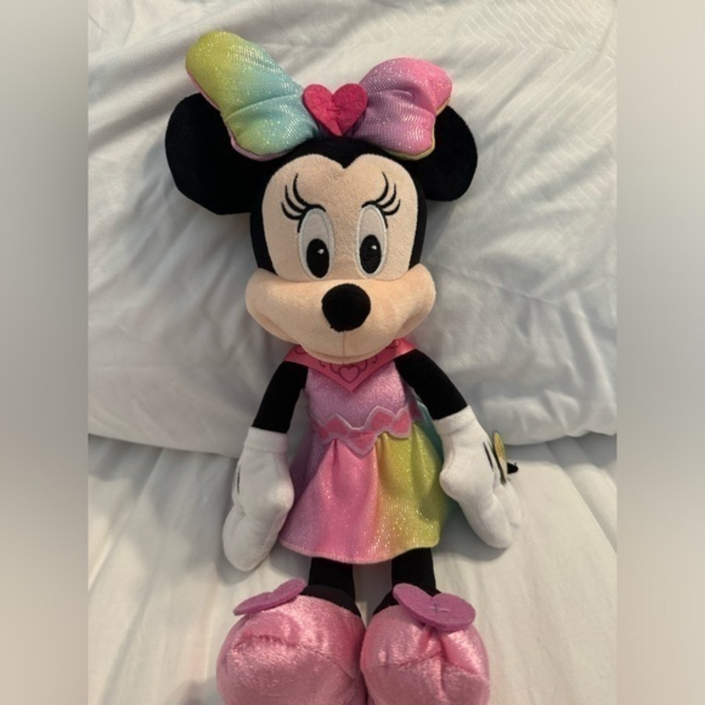 Mini Mouse Light-up Plush Doll